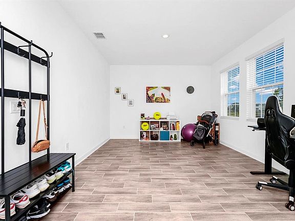 4th image of 11648 Paragraph Rd