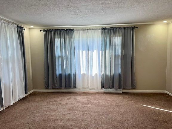 5th image of 1117 Briarcliff Ln