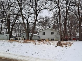 25027 Dane Rd, Paynesville, MN 56362