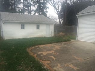 853 Grafton Ave, Newark, OH 43055