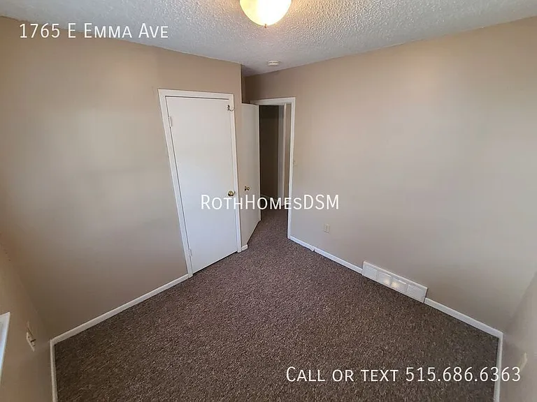 1765 E Emma Ave — Photo 10