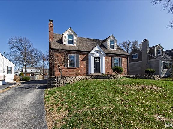 3rd image of 1126 Bopp Rd