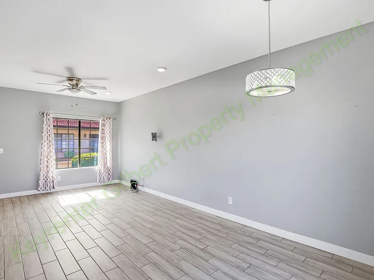 2969 N Oregon St #10 — Photo 8