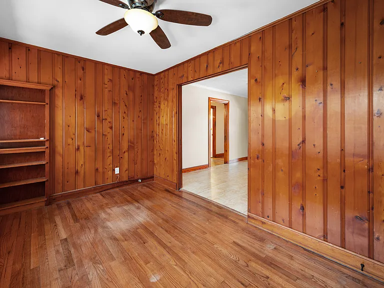 940 Hardeman St — Photo 11
