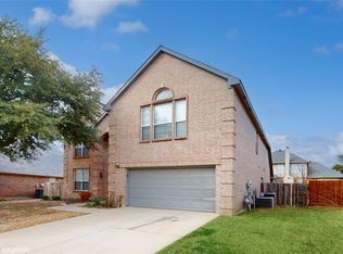 5449 Glen Canyon Rd, Fort Worth, TX 76137