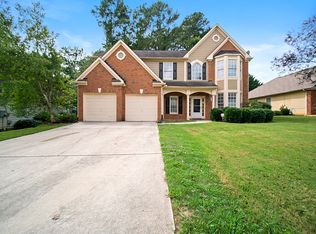 4001 Villa Lake Rd, Powder Springs, GA 30127