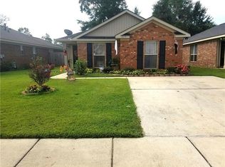 8979 Spring Grv N, Mobile, AL 36695