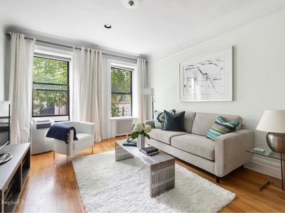 323 W 83rd St APT 2B, New York, NY, 10024