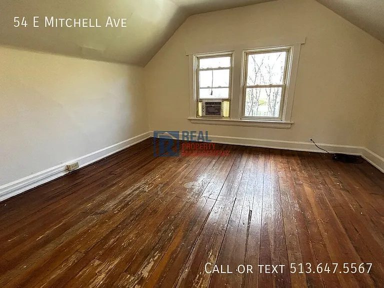 54 E Mitchell Ave — Photo 11