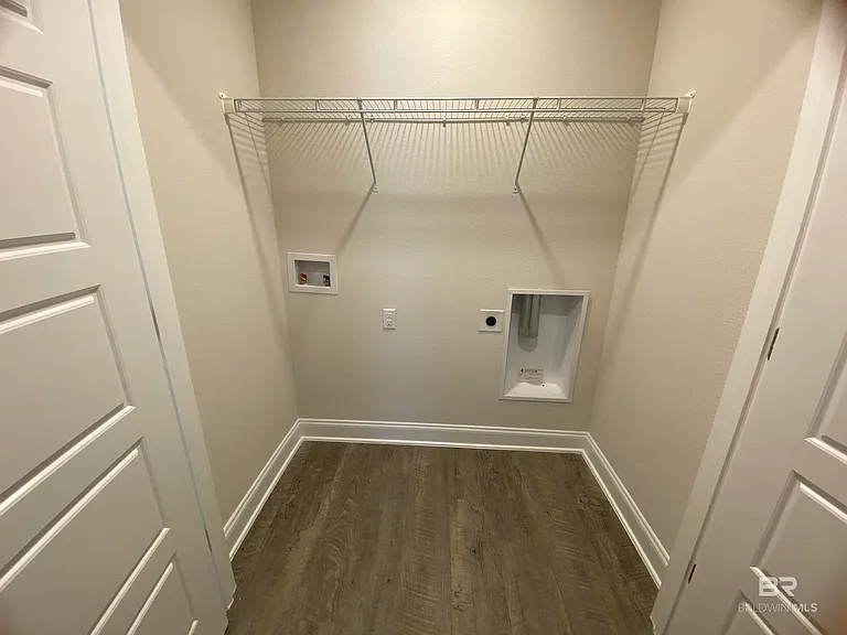 6685 Spaniel Dr — Photo 11