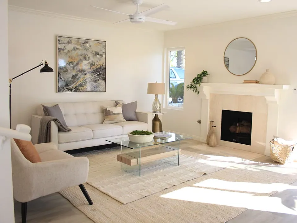 2 Living Room 1