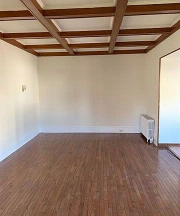 4th image of 91 Greenridge Ave