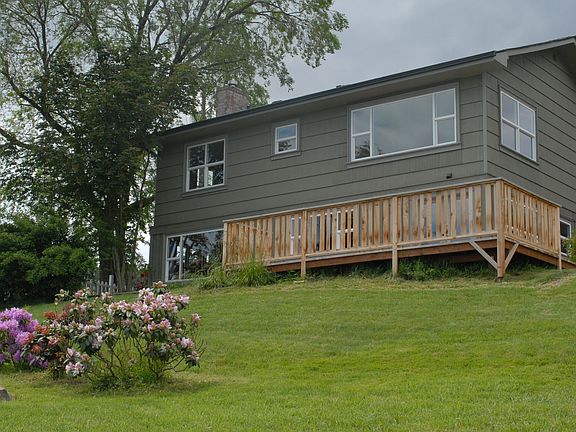3rd image of 17414 Nordic Cove Ln NW