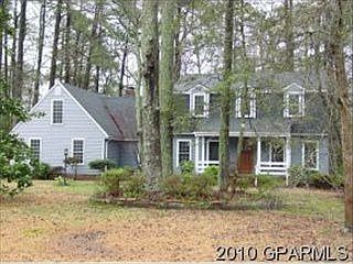 1st image of 122 Harell St
