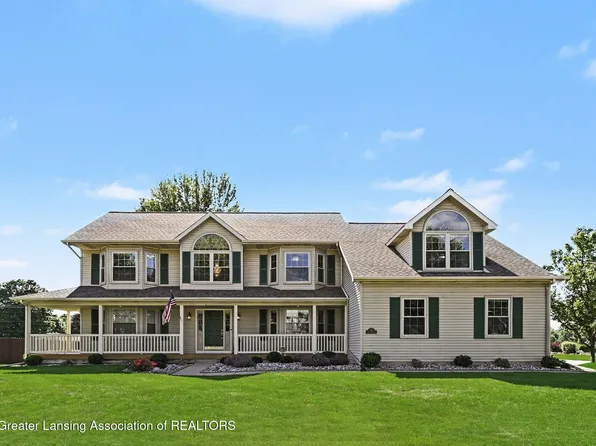 1113 Hawks Rdg, Grand Ledge, MI 48837