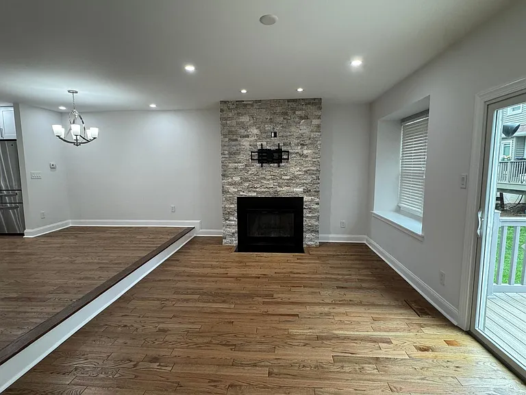 4002 Franklin Ct — Photo 5