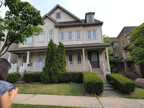 117 Gatwick Dr, Oakville, ON L6H 6V2
