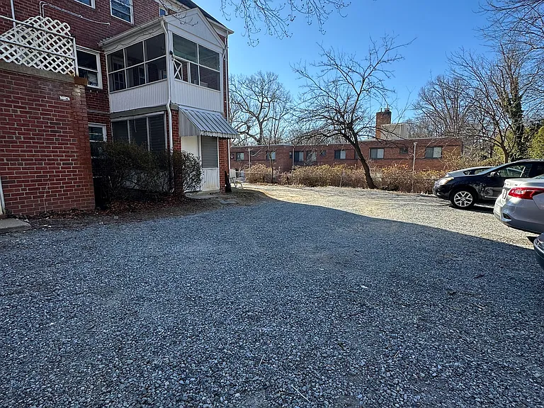 704 Chaney Dr #4 — Photo 20