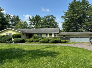 109 Fares Rd, Ravena, NY 12143