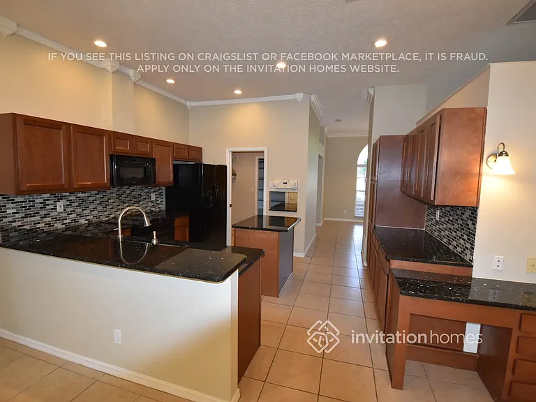 5531 61st St E — Photo 7
