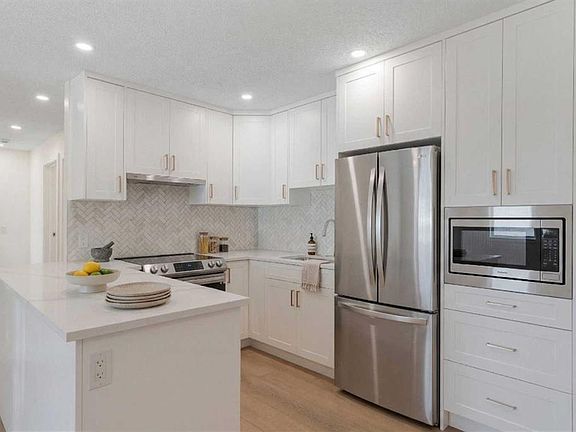 4th image of 2612 S Edenwold Hts NW