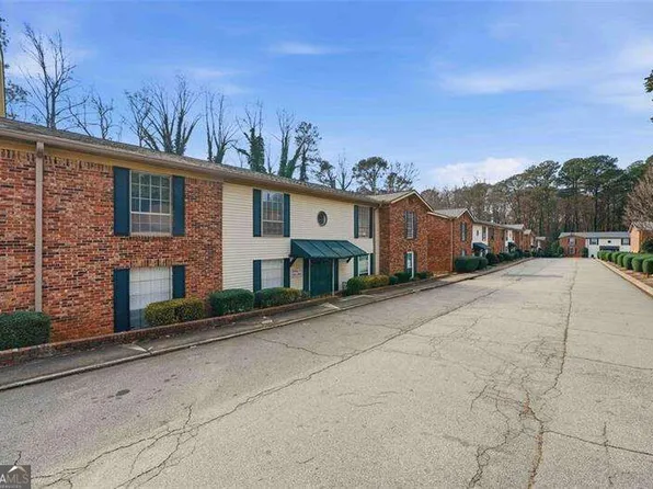 5506 Kingsport Dr, Atlanta, GA 30342