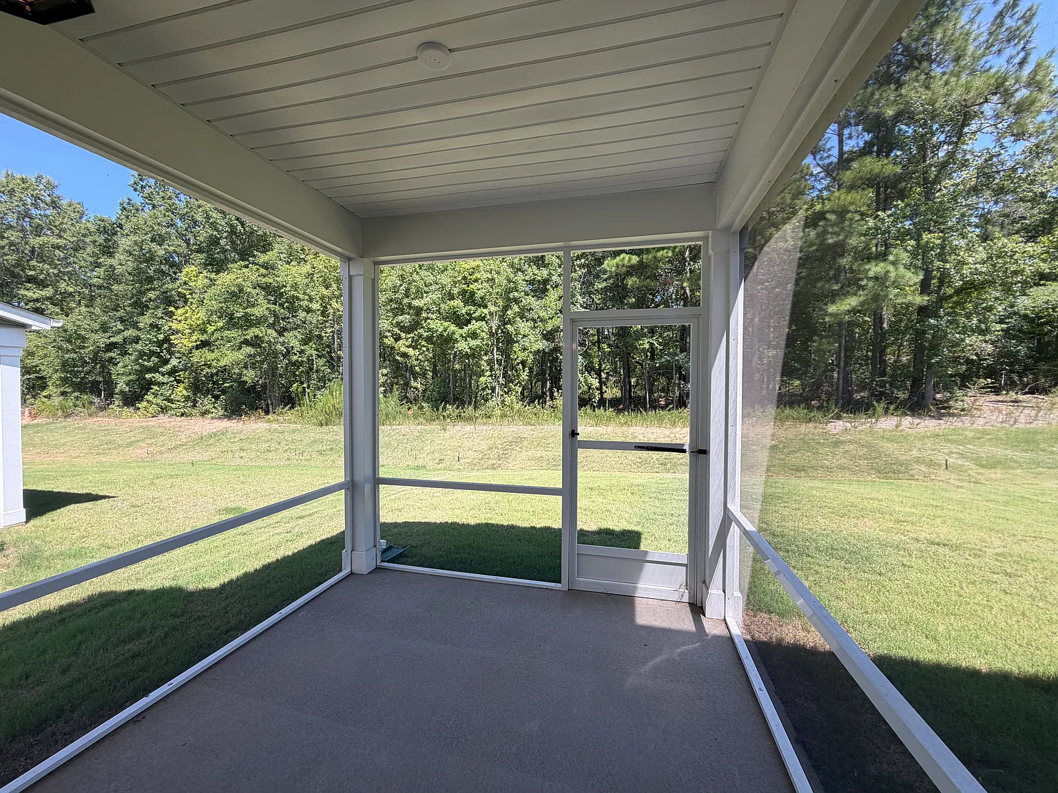 4 bed, 2132 sqft, $2,200 — Photo 2