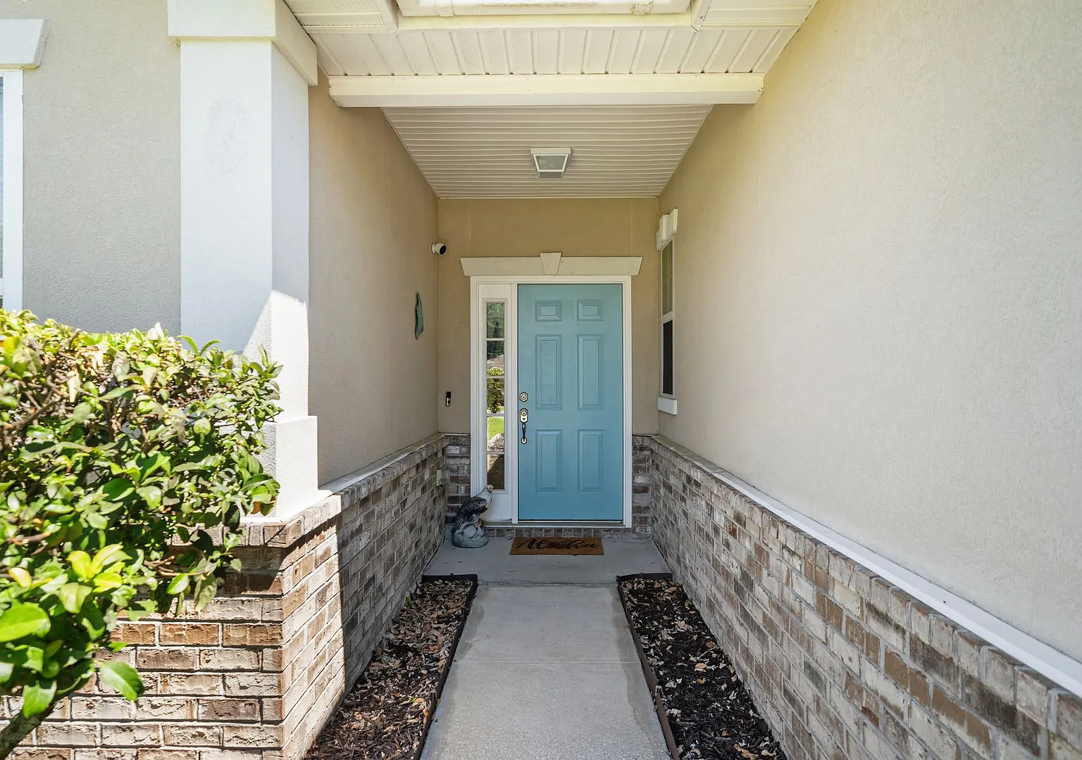 Park West Beauty! 3-Bedroom Home with Screened Porch and Fenced Backyard — Photo 4