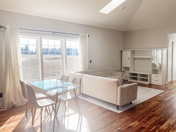 3rd image of 12915 NE 93rd Ave #1
