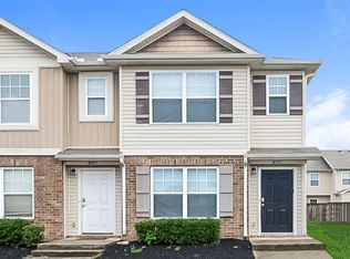 8055 Logan Dr, La Vergne, TN 37086