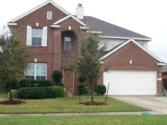 3rd image of 1714 Winding Hollow Dr