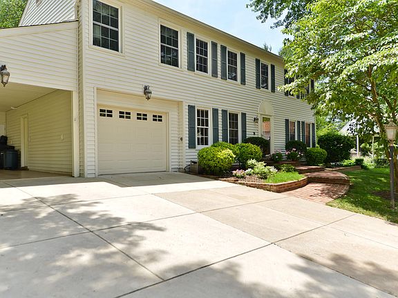 2nd image of 5411 Duxford Pl