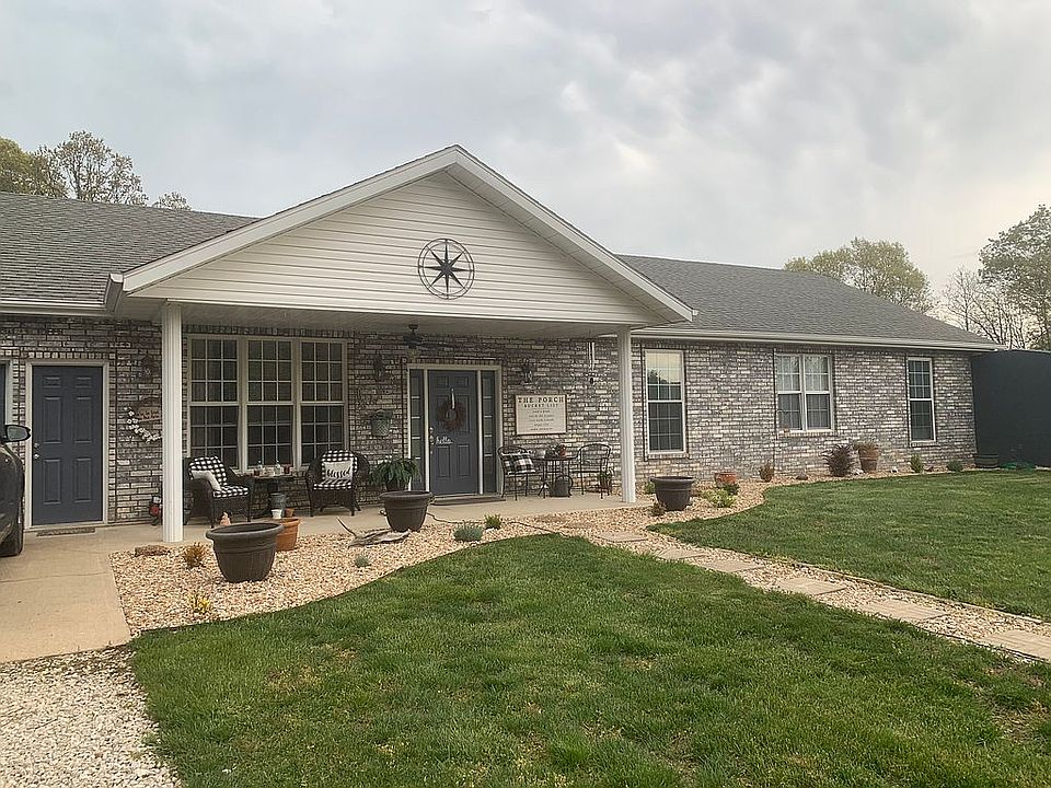 Front view of home 