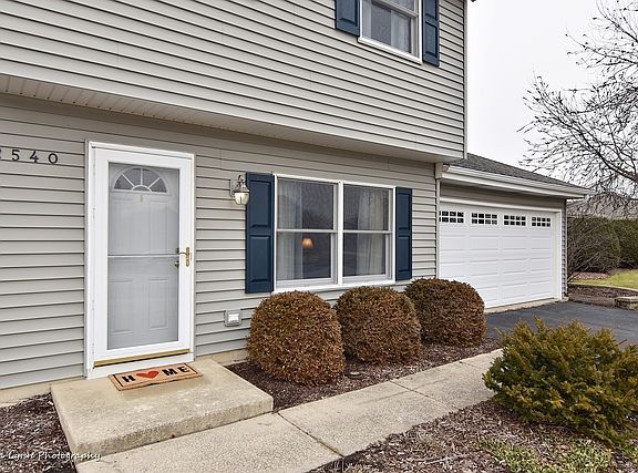 2nd image of 2540 Dorothy Dr