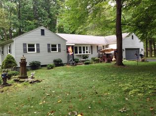 7240 Regal Dr, Conneaut, OH 44030