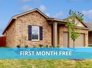 8401 Hawkview Dr, Fort Worth, TX 76179