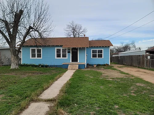 127 Motel Dr Photo 1