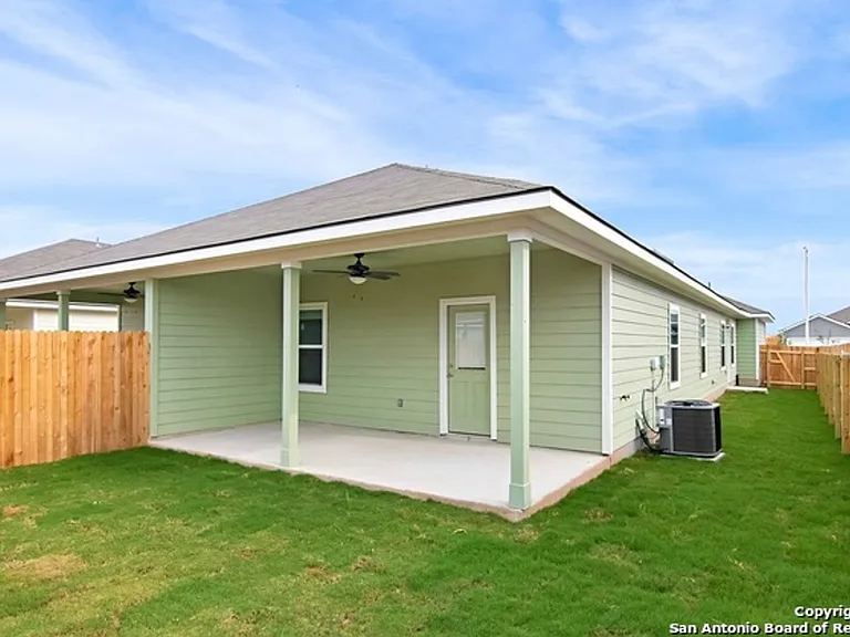 609 Ashers Pl — Photo 17