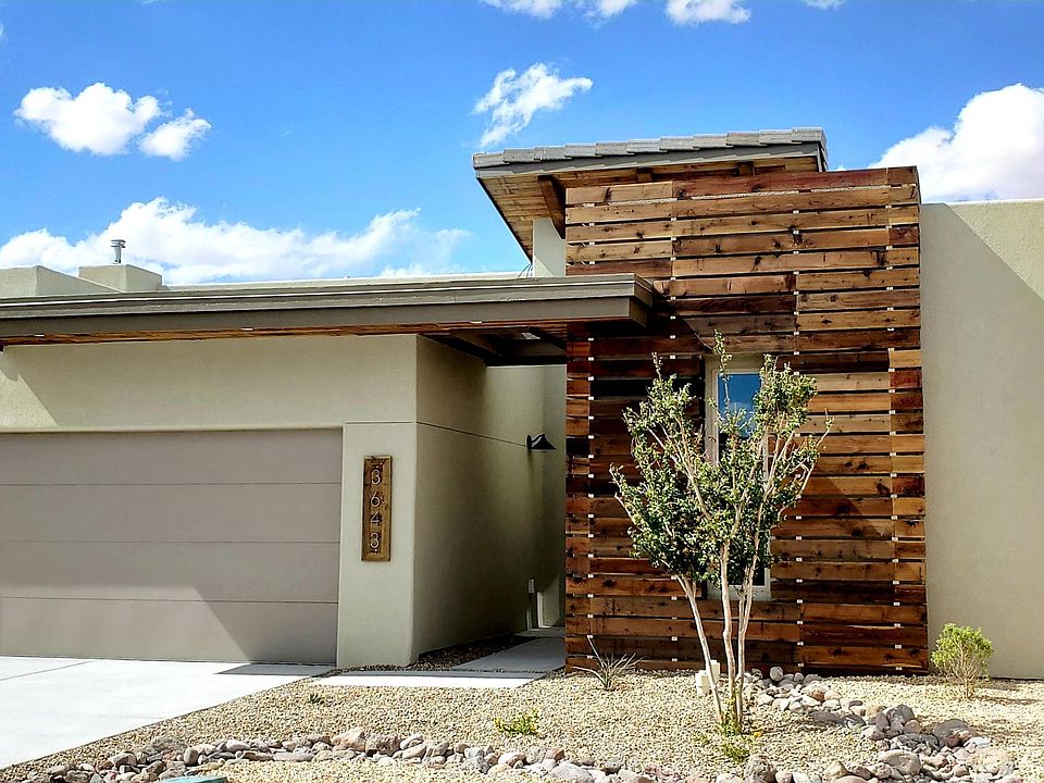 1st image of 3643 Santa Adriana Ave