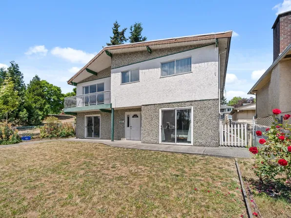 1457 Marine Dr, Vancouver, BC V5P 1B8