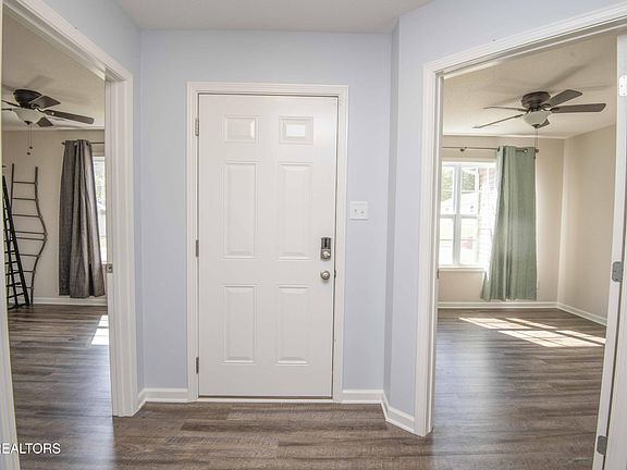 5th image of 329 Contentment Ln