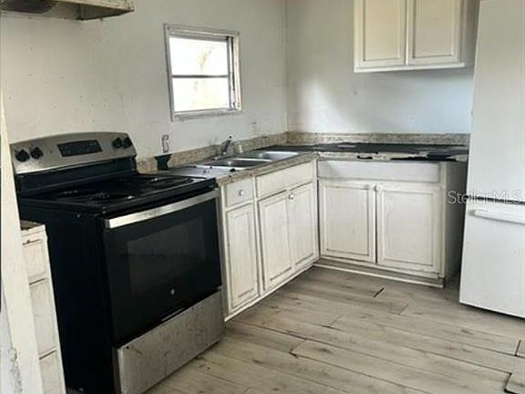 2nd image of 4158 Pine Haven Rd