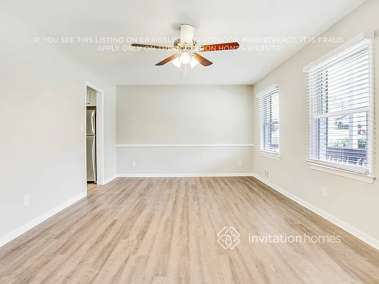 5595 Morning Creek Cir — Photo 10