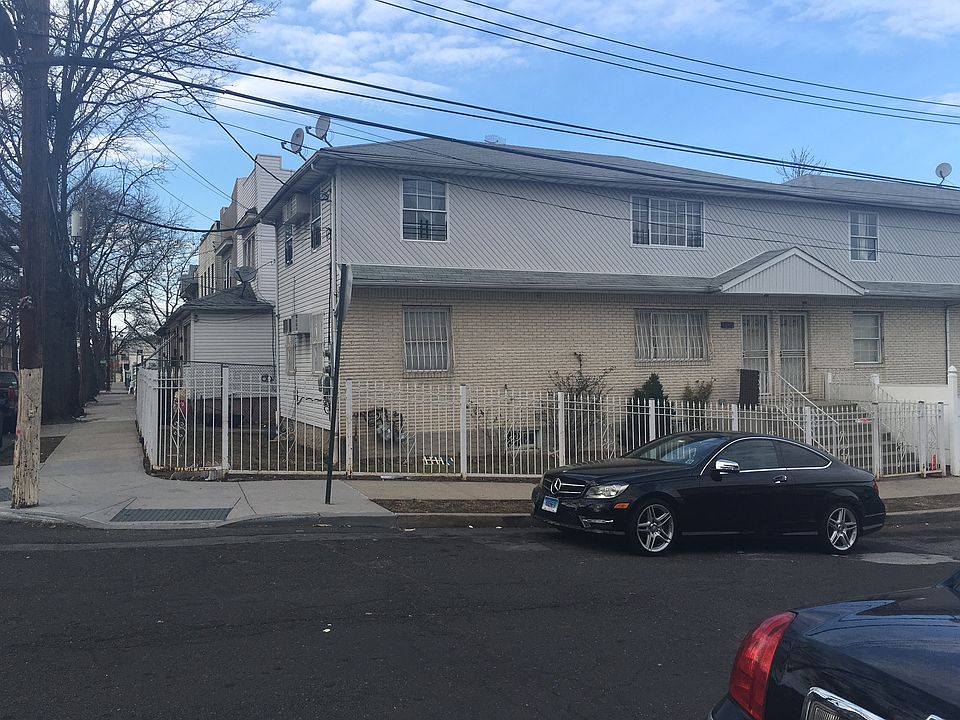 1st image of 15305 109th Dr