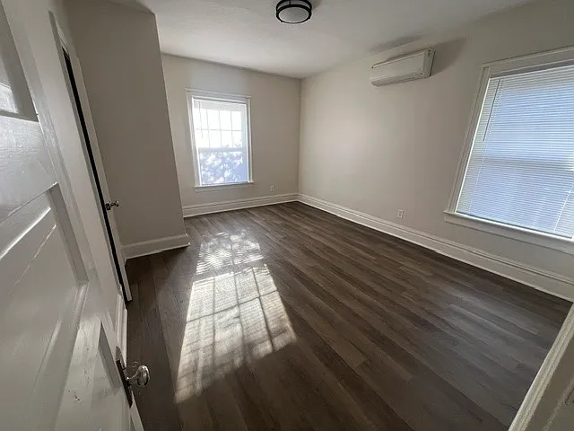 1 bed, $1,150 — Photo 2