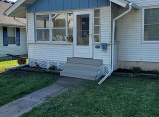 2040 Tremont Ave, Davenport, IA 52803