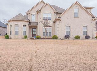 30 Meadow Trail Ln, Oakland, TN 38060
