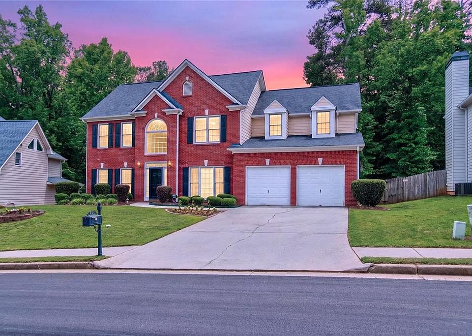 1st image of 632 Oakview Trl
