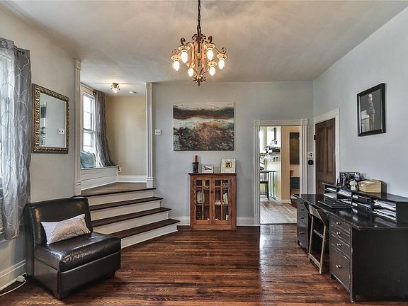 5th image of 206 S Clay Ave
