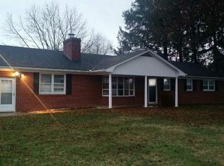 301 Farm Rd, Lewisburg, WV 24901